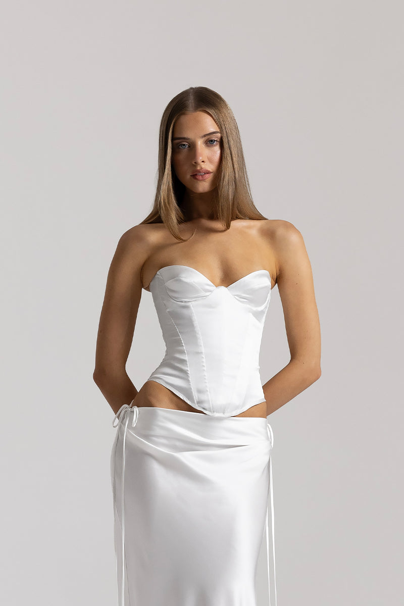 ElinaBustier_White
