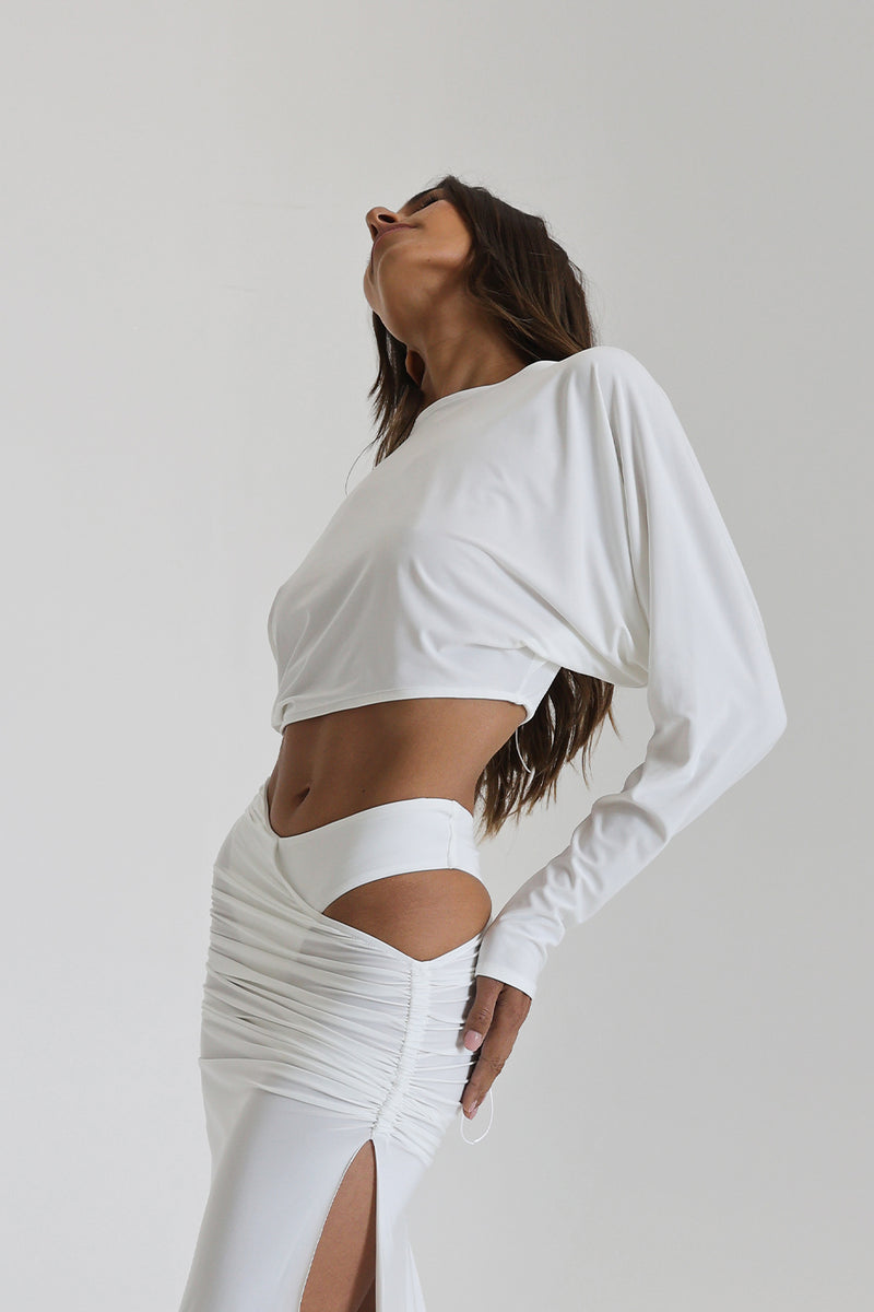 FilipaCrop_White