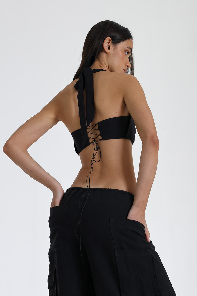     HazelCrop_Black